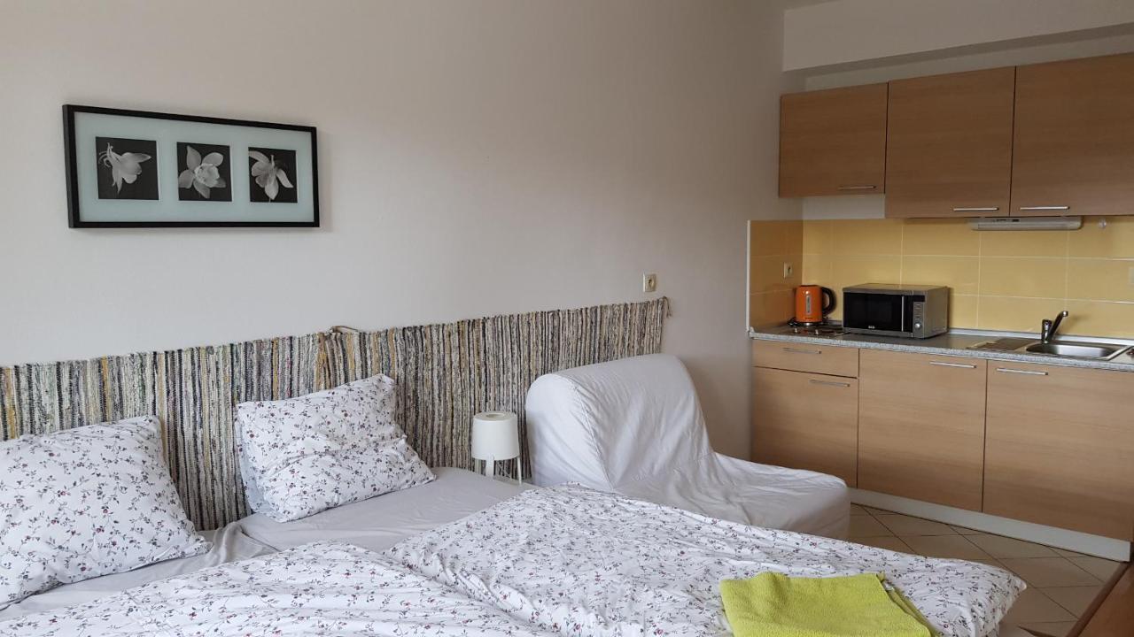 Apartmany 33 A 8 Ad Kamzik Доновалы Экстерьер фото